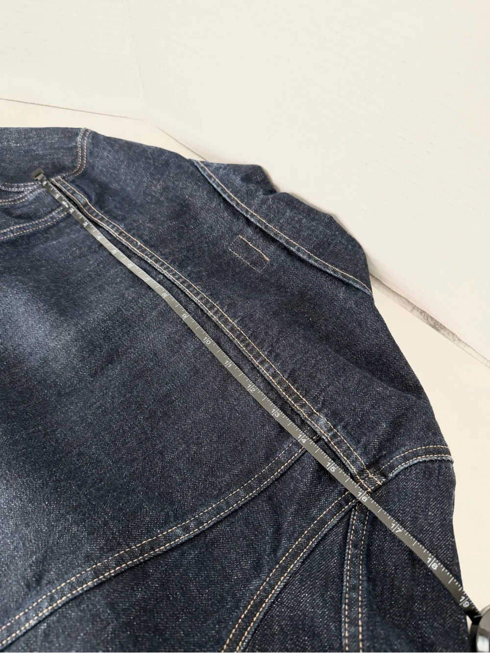 J.Crew Men’s Denim Trucker Jacket M Dark Indigo Rugged Classic Rigid Cotton